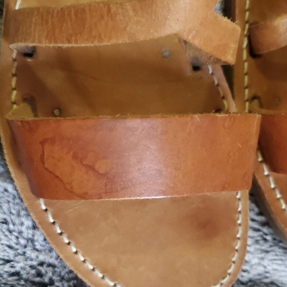 The Poet" Women's Tan Leather Sandals Size 9 - Picture 3 of 9
